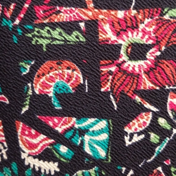 Lularoe Cassie - Picture 1 of 3